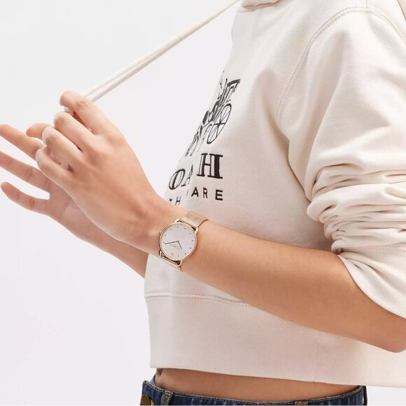 COACH Women's Elliot Gold-Tone Stainless Steel Mesh Bracelet Watch 36mm - Picture 4 of 5